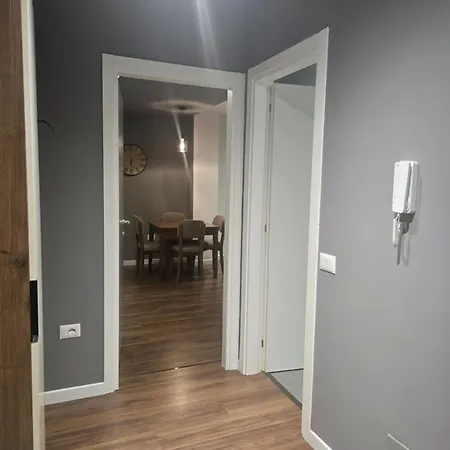 アパート Jorida Old Bazar