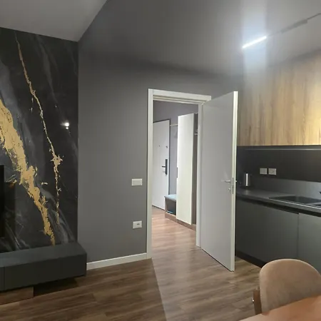 公寓 Jorida Old Bazar 地拉那