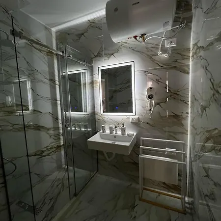 Jorida Old Bazar 地拉那