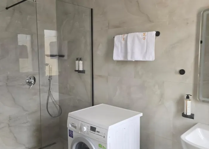 Jorida Old Bazar تيرانا