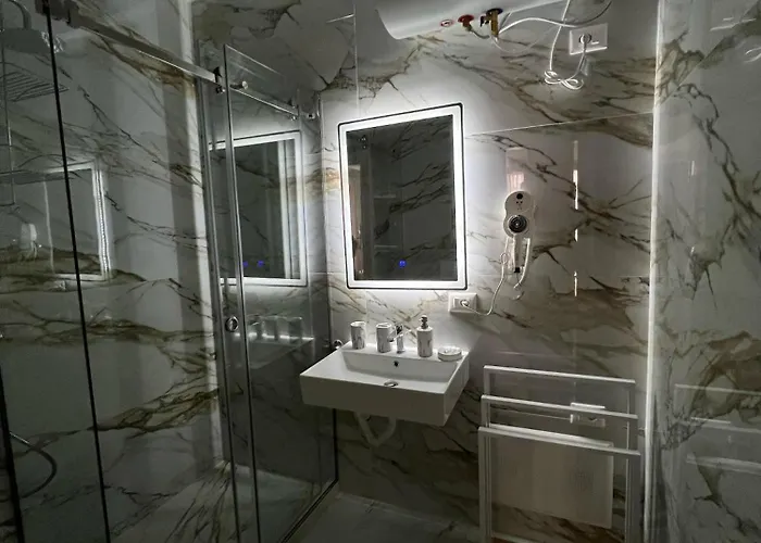 Jorida Old Bazar تيرانا